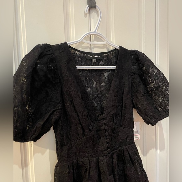 En Saison - Floral Embroidered Dress - Picture 7 of 9